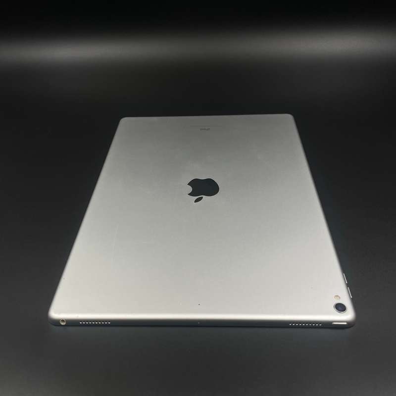 iPad Pro 12.9" (2nd Generation) 64GB Silver
