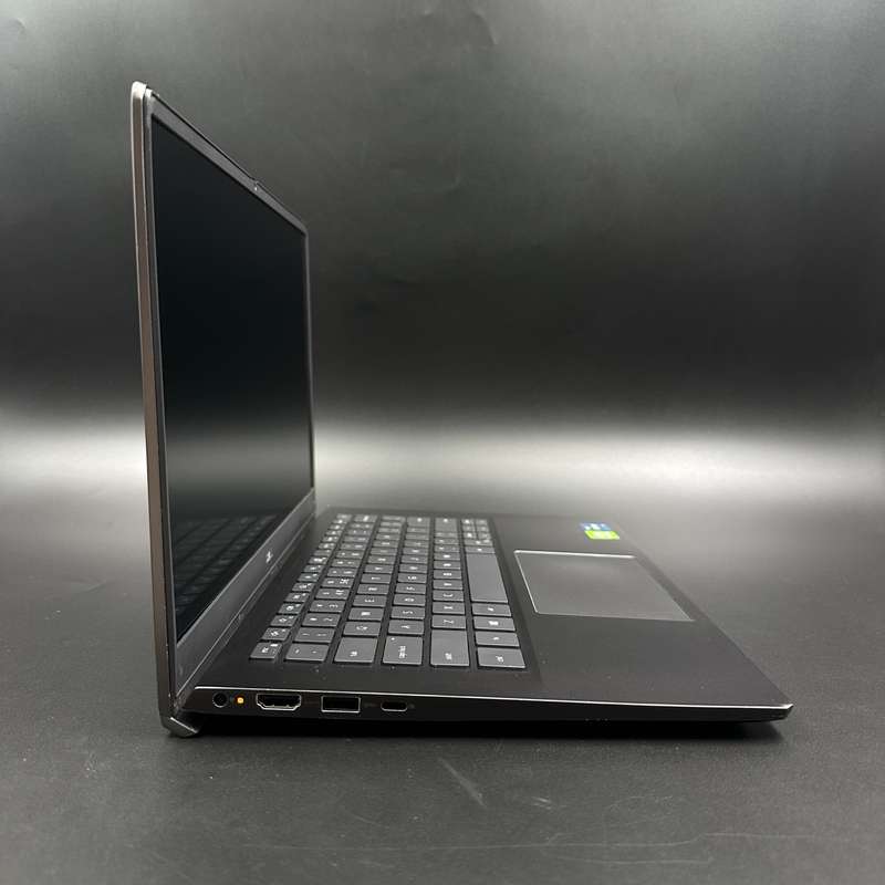 Dell Vostro | 11th Gen Intel Core i7 | 32GB Ram | 1TB SSD