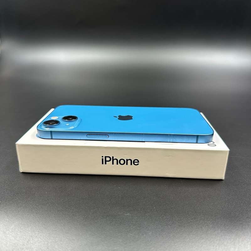 iPhone 13 256GB Blue