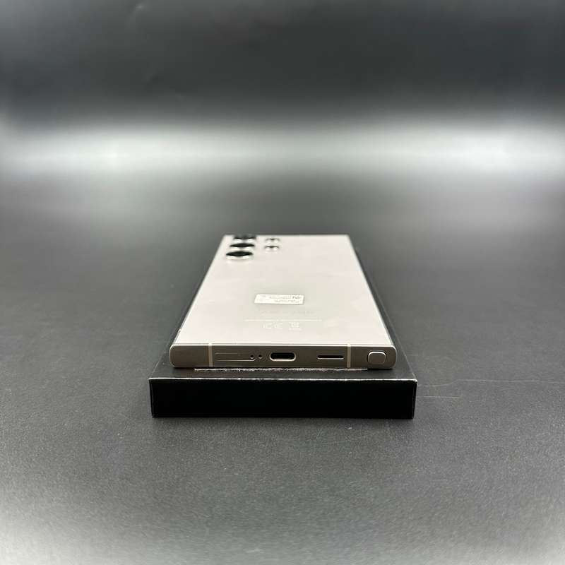 Samsung Galaxy S24 Ultra 256GB Titanium Grey