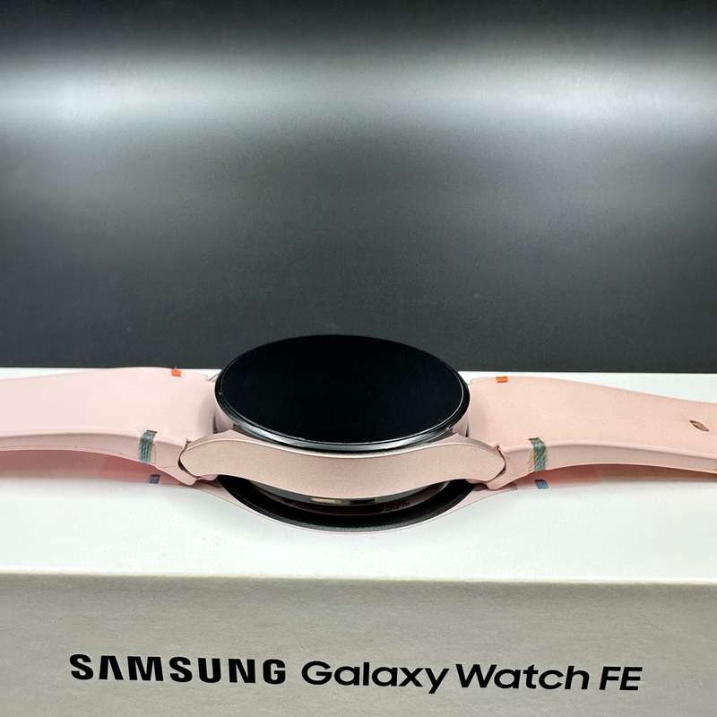 Samsung Galaxy Watch FE 40mm Bluetooth - Pink Gold