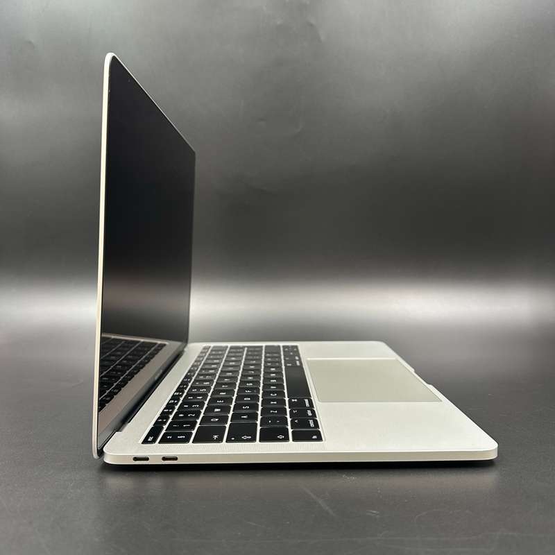 Macbook Pro 13" 2017 128GB SSD | Intel Core i5 | 8GB Ram | Silver