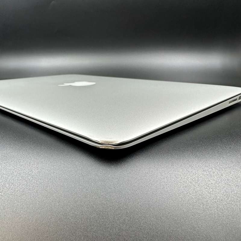 Macbook Air 13" 2017 1.8Ghz | 128GB SSD | 8GB Ram | Core i5