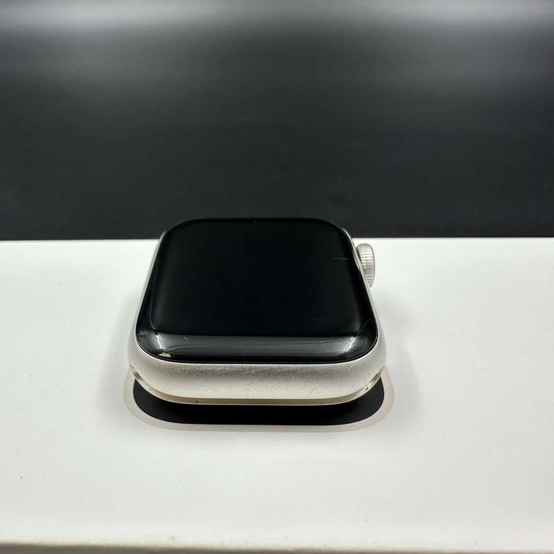 Apple Watch SE (Gen 2) 40MM GPS Starlight