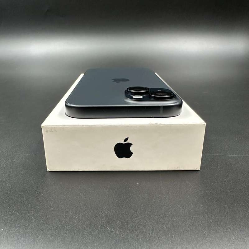 iPhone 15 256GB Black
