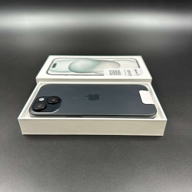 iPhone 15 256GB Black (Brand New / Open Box)