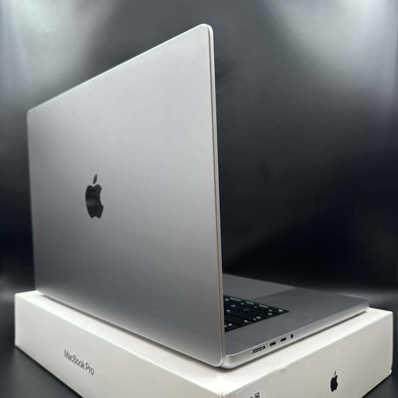 Macbook Pro 16" M1 Pro 512GB | 16GB Ram | Space Gray