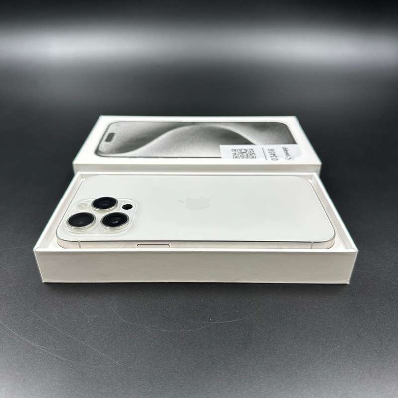 iPhone 15 Pro Max 256GB White Titanium