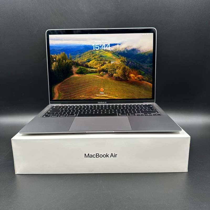 Macbook Air M1 13" 256GB Space Grey