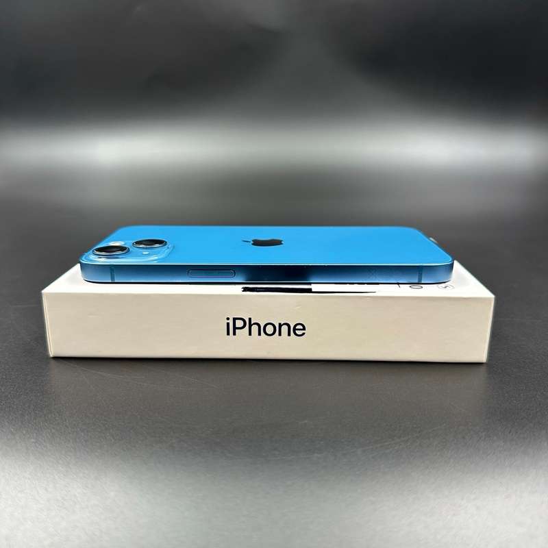 iPhone 13 128GB Blue