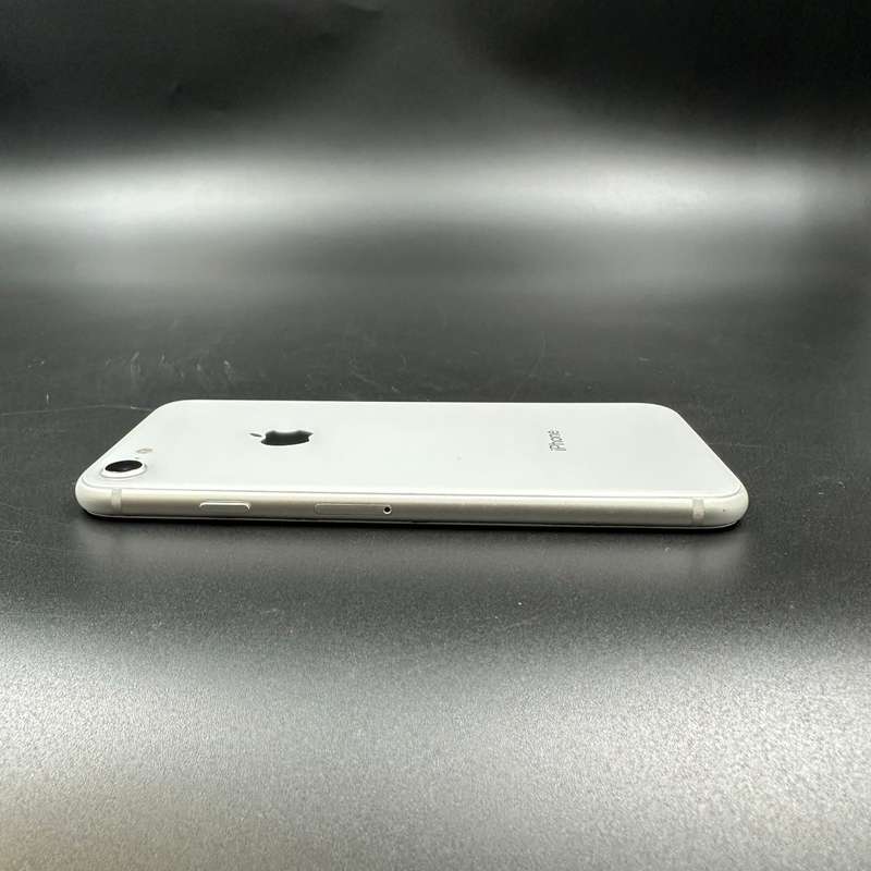 iPhone 8 64GB Silver