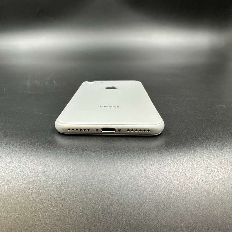 iPhone 8 64GB Silver