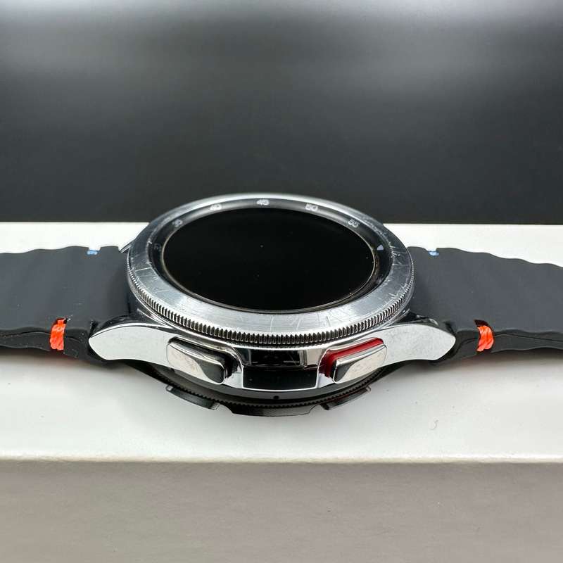 Samsung Galaxy Watch 4 Classic Silver