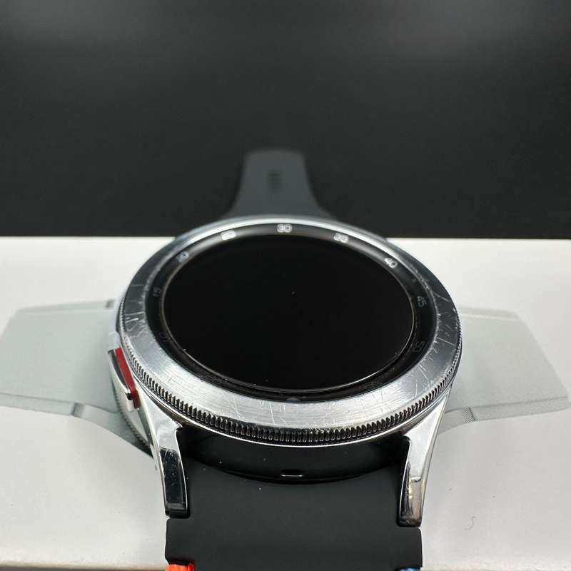 Samsung Galaxy Watch 4 Classic Silver