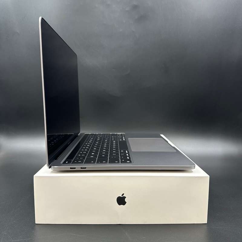 Macbook Pro 13" M2 256GB Space Grey