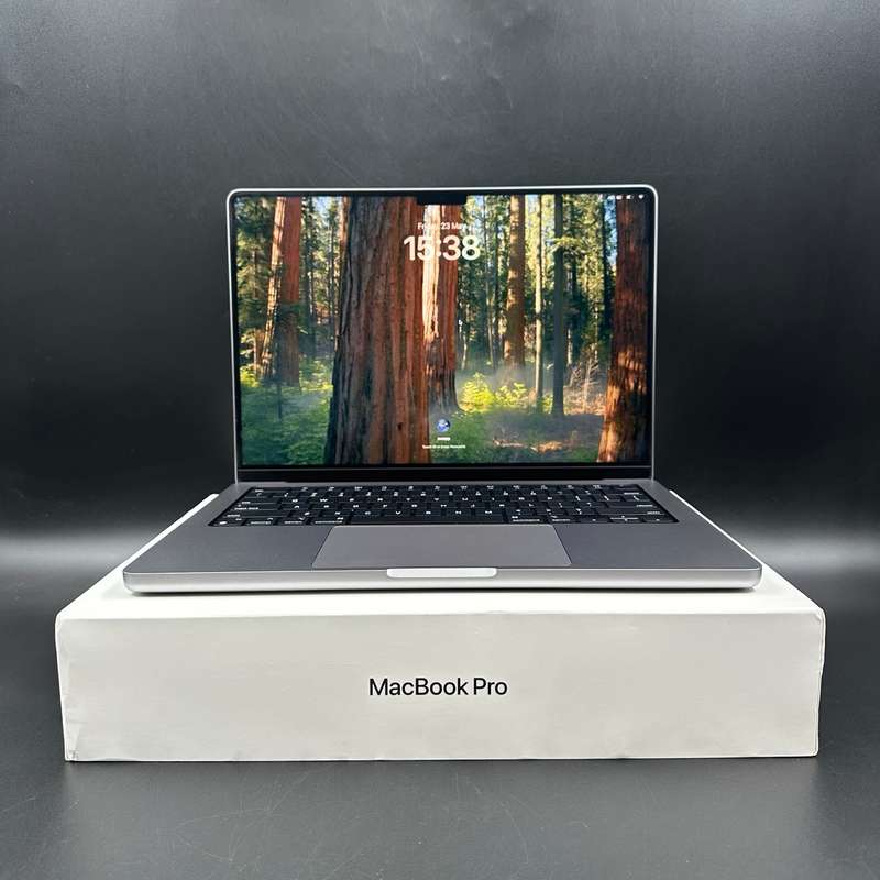 Macbook Pro 14" M1 Pro 32GB Ram | 1TB SSD Space Grey