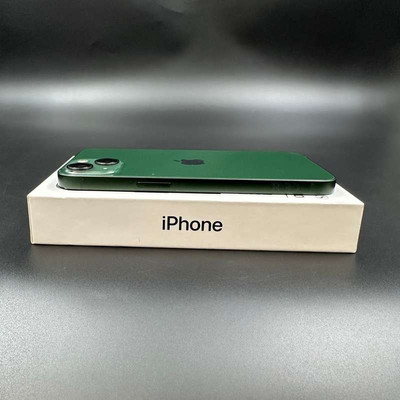 iPhone 13 128GB Green