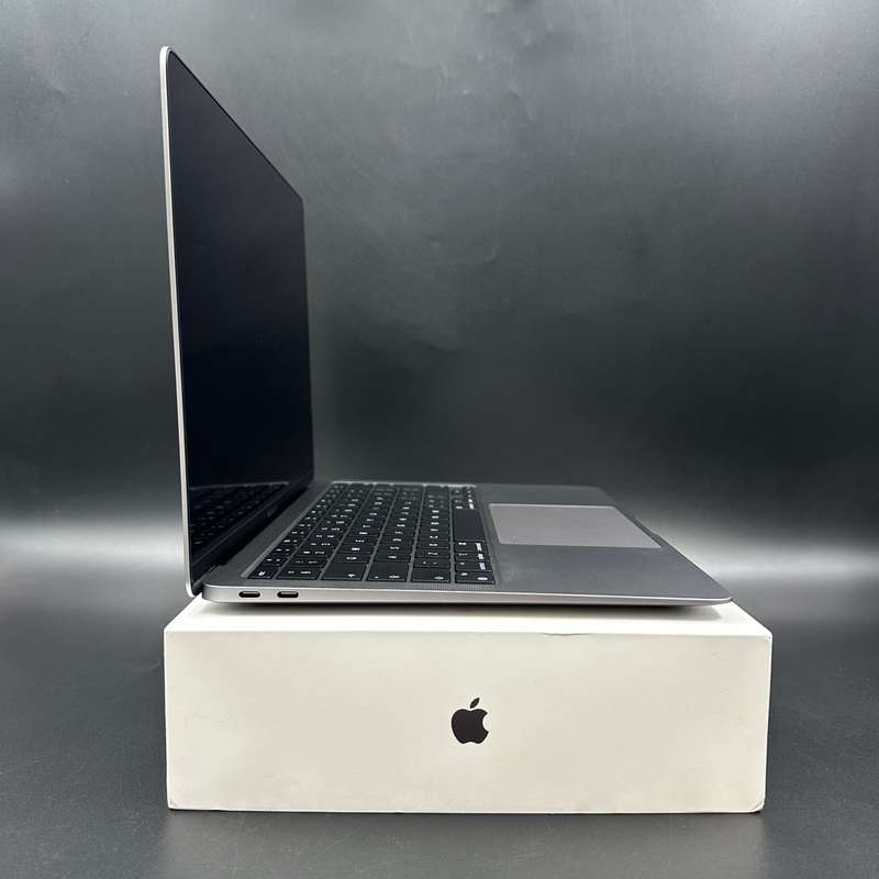 Macbook Air M1 13" 256GB Space Grey