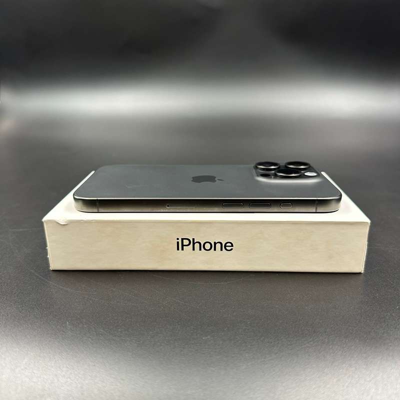 iPhone 15 Pro 256GB Black Titanium