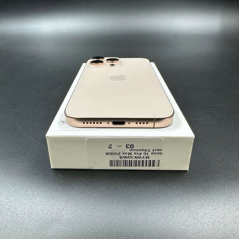 iPhone 16 Pro Max 256GB Desert Titanium