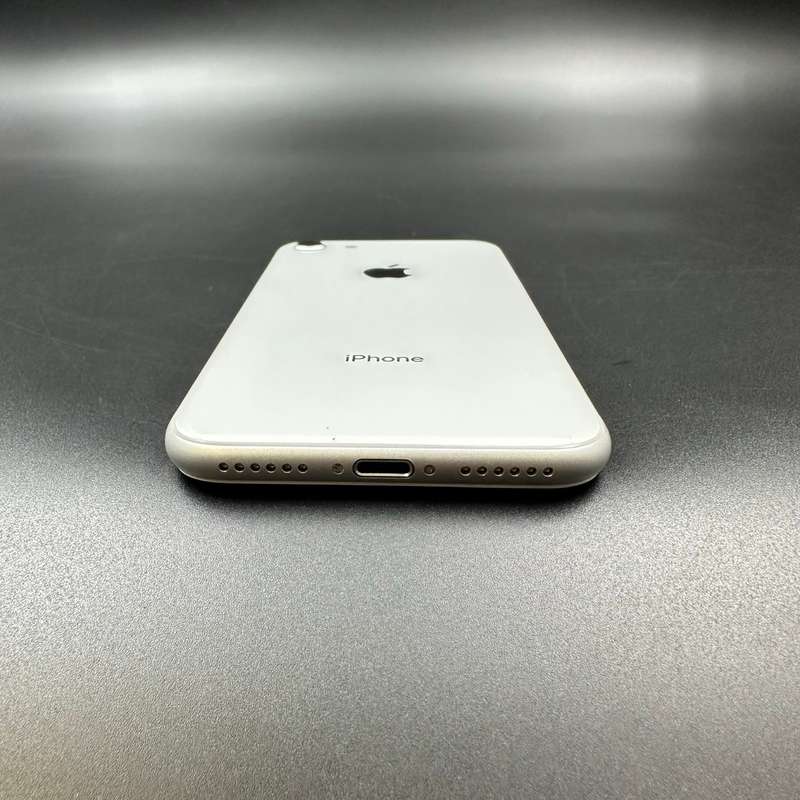 iPhone 8 64GB Silver