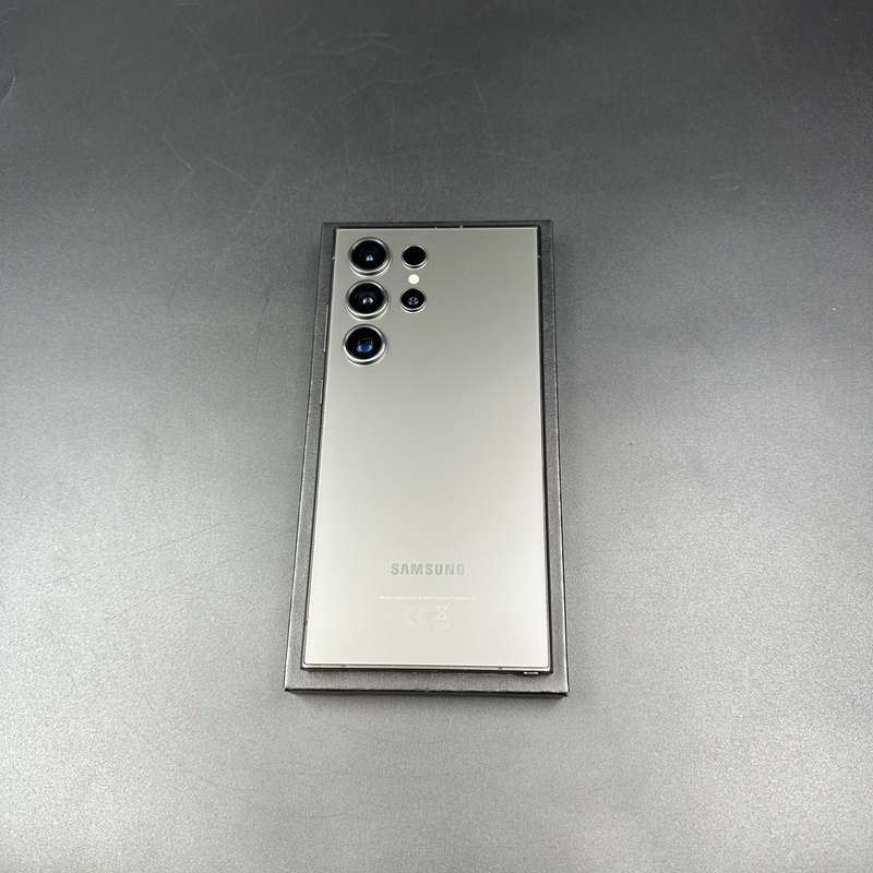 Samsung Galaxy S24 Ultra 256GB Titanium Black