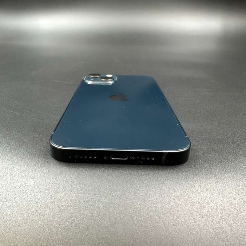 iPhone 13 128GB Midnight (Cracked Screen)