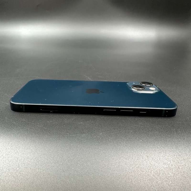 iPhone 13 128GB Midnight (Cracked Screen)