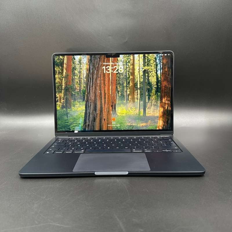 Macbook Air M2 13" 256GB Midnight