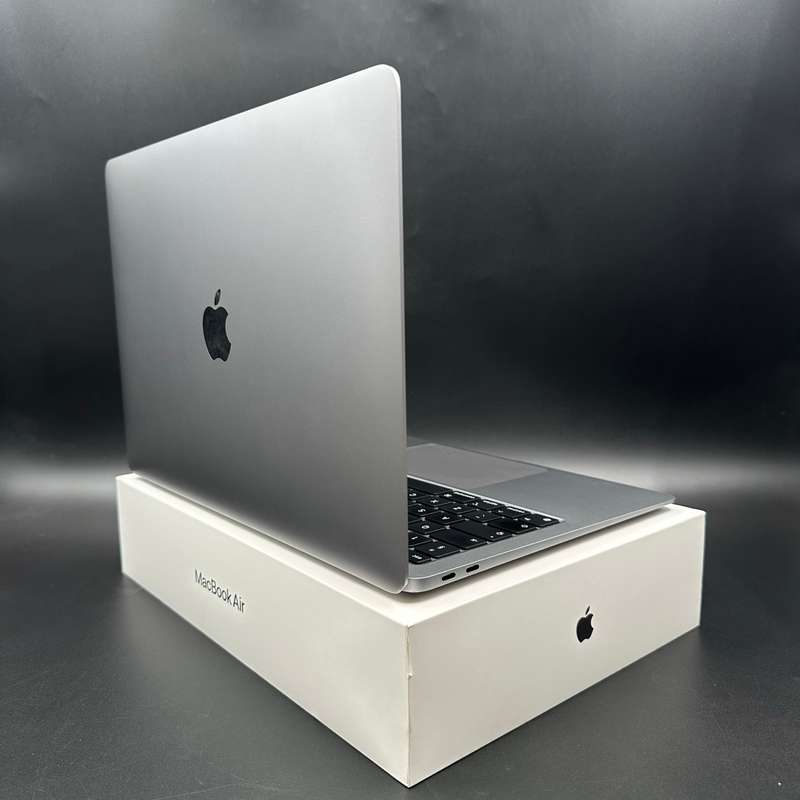 Macbook Air M1 13" 8GB 256GB Space Grey