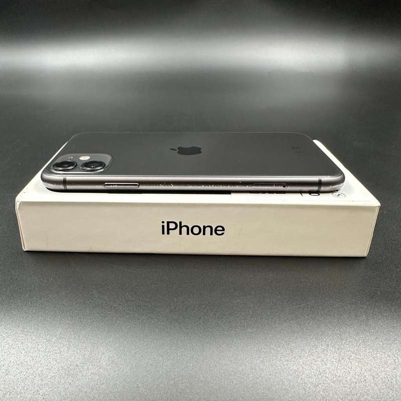 iPhone 11 64GB Black