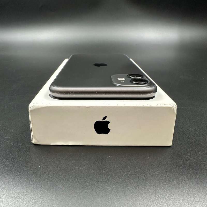 iPhone 11 64GB Black