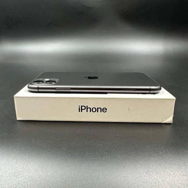 iPhone 11 64GB Black
