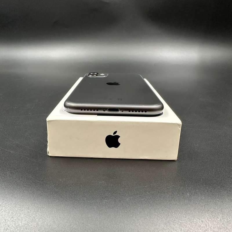 iPhone 11 64GB Black
