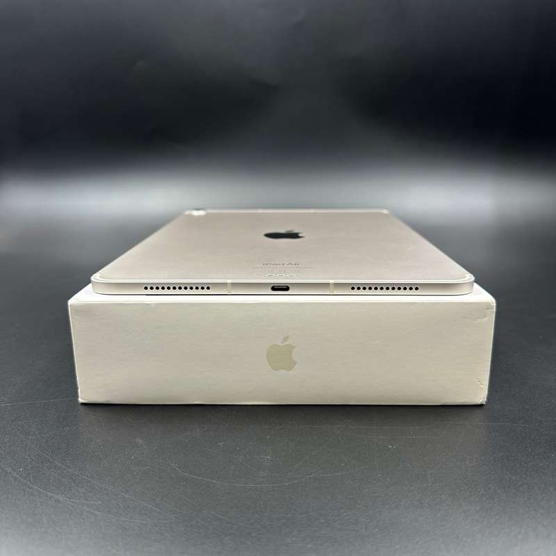 iPad Air 5th Generation 256GB Wifi + Cellular Starlight
