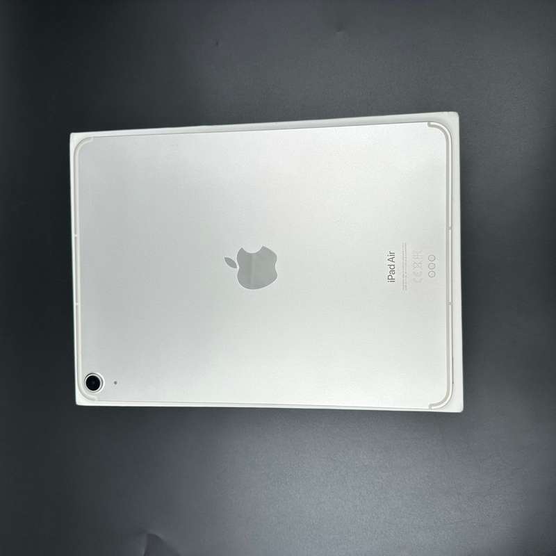 iPad Air 5th Generation 256GB Wifi + Cellular Starlight