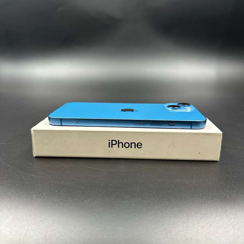 iPhone 13 128GB Blue