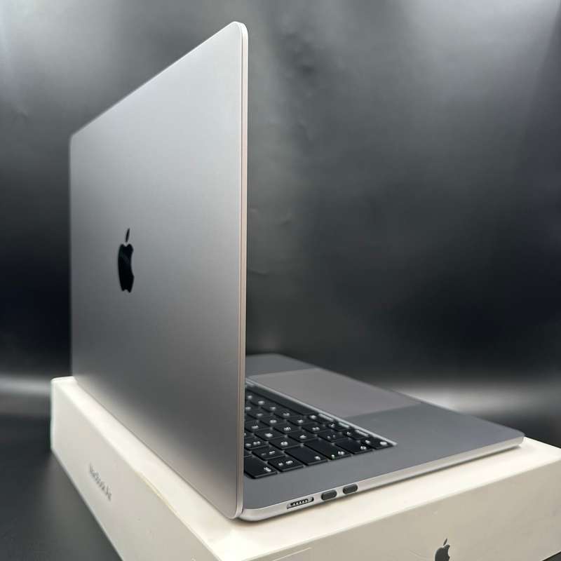 Macbook Air M3 15-inch 16GB 256GB Space Grey