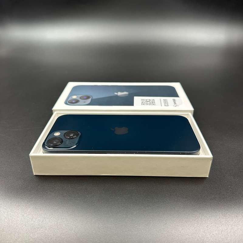 iPhone 13 128GB Midnight