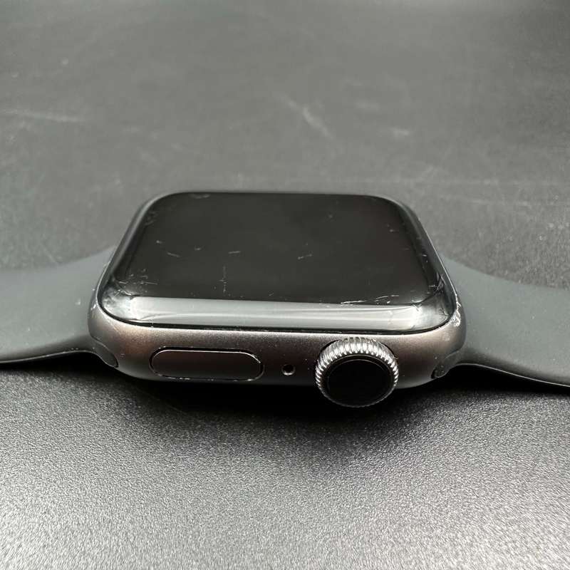 Apple Watch Series 4 40MM Space Grey