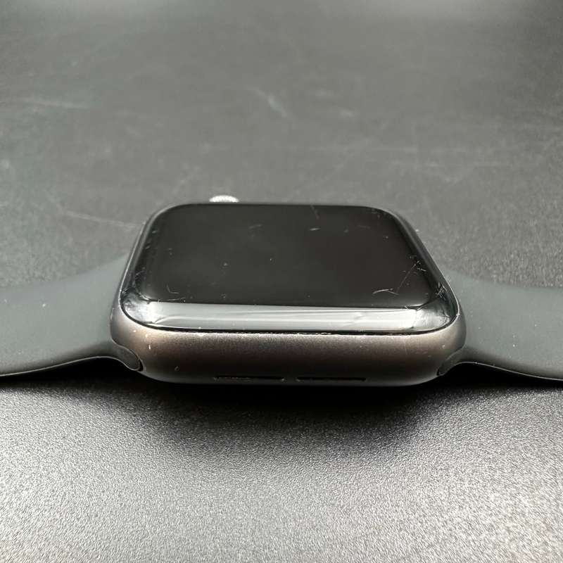 Apple Watch Series 4 40MM Space Grey
