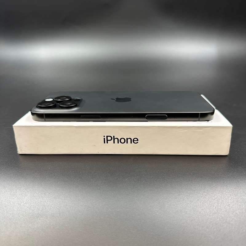 iPhone 16 Pro Max 256GB Black Titanium