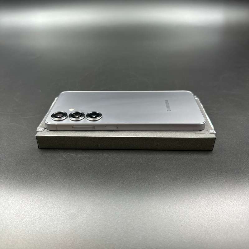 Samsung Galaxy S25 256GB Silver Shadow