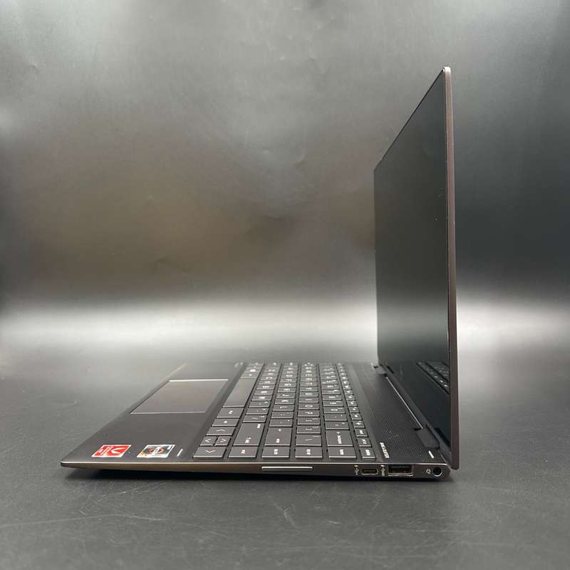 Hp Envy X360 Convertible 13 | 8GB Ram | Amd Ryzen 5 2500u | Radeon Vega Mobile Gfx