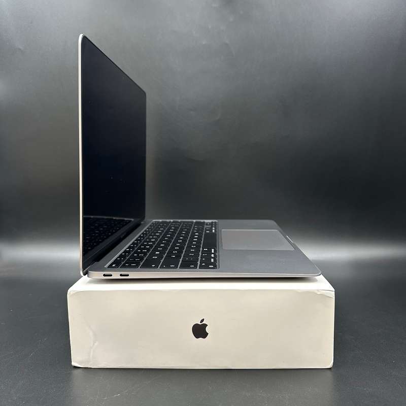 Macbook Air M1 13" 8GB 256GB Space Grey