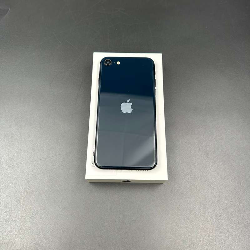 iPhone SE (3rd Generation) 128GB Midnight