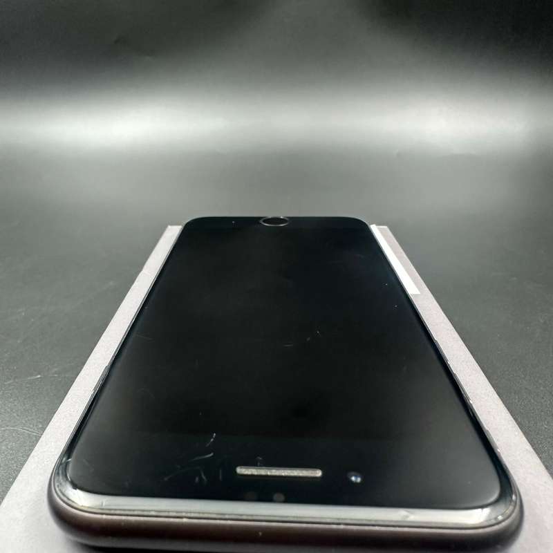 iPhone 8 64GB Space Grey