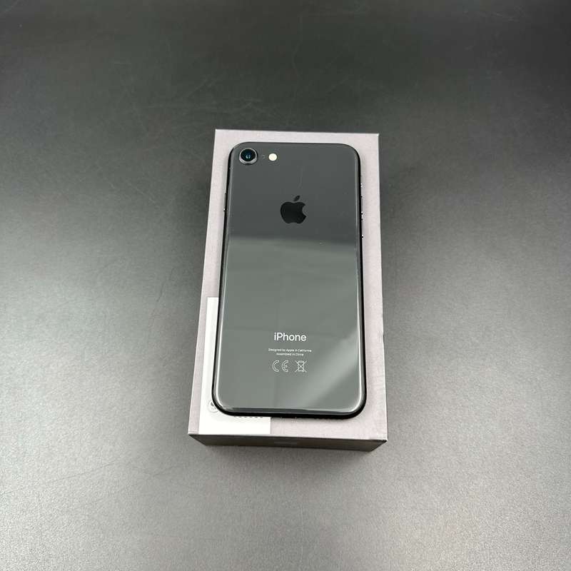 iPhone 8 64GB Space Grey