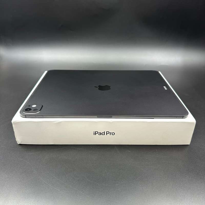 iPad Pro 13-Inch (M4) 256GB WIFI + Cellular Space Black