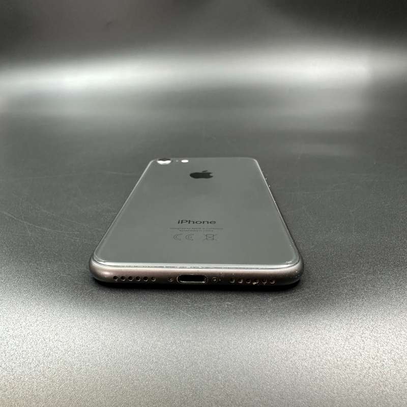 iPhone 8 64GB Space Grey